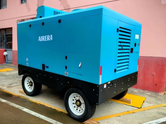 Suhu -40C sampai 55C Kompresor sekrup yang digerakkan oleh mesin diesel