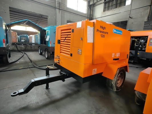 10-12 M3/min Compressor sekrup diesel aliran untuk aplikasi industri dan komersial